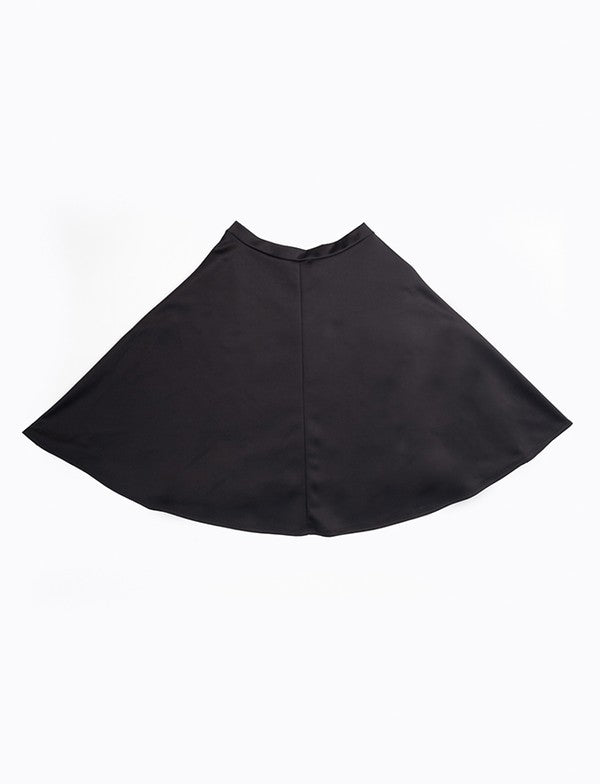 Plus Size Knee Length circle skirt with side seam pockets