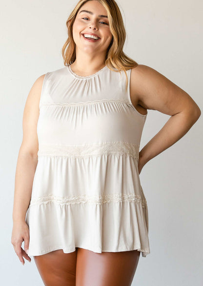 HI Curvy  Plus Size Women Sleeveless Lace Top