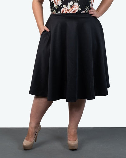 Plus Size Knee Length circle skirt with side seam pockets