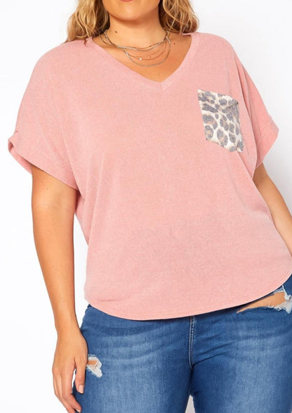 Hi Curvy Plus Size Leopard Pocket Hem V Neck Shirt