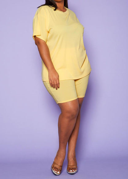 Hi Curvy Plus Size Women T-Shirt & Biker Shorts Sets