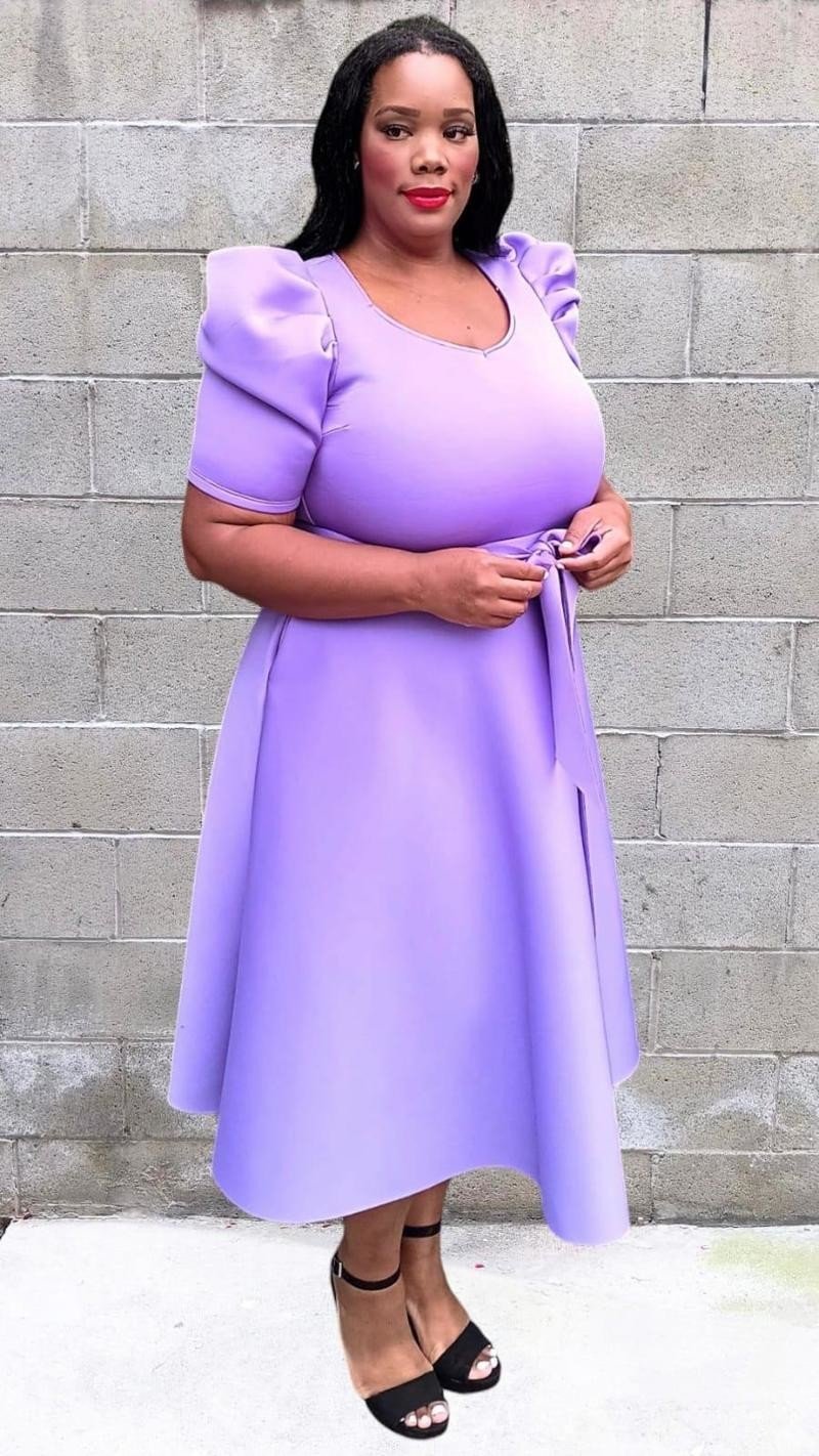 fitted lace wedding dress Plus Size short puff sleeves V-Neck Flowy Flare Midi Dress with Pocket